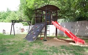 Maya-Kolcsey apartman